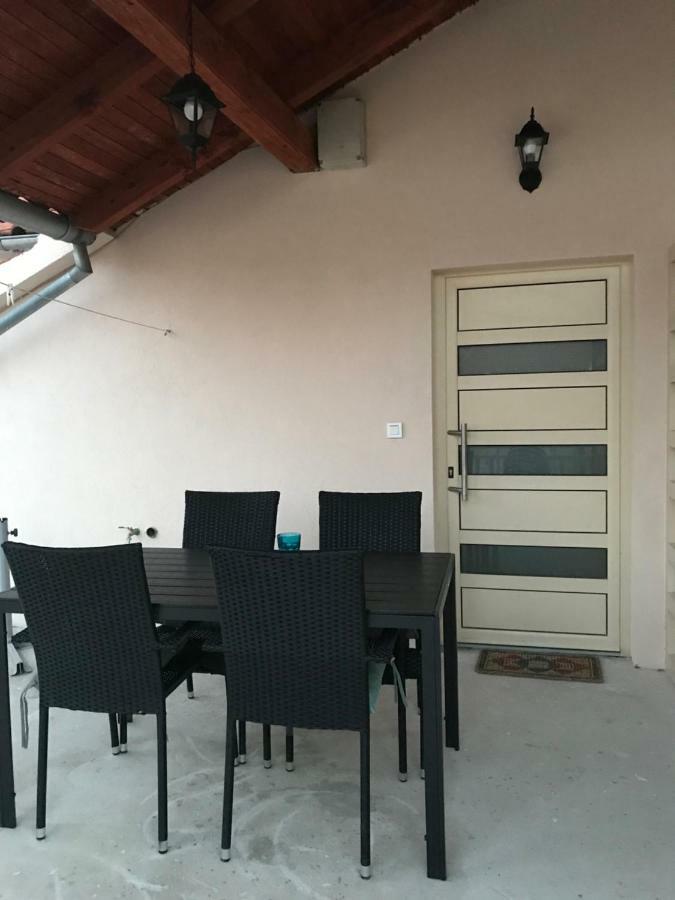 Apartmani Sanja Zaton  Esterno foto